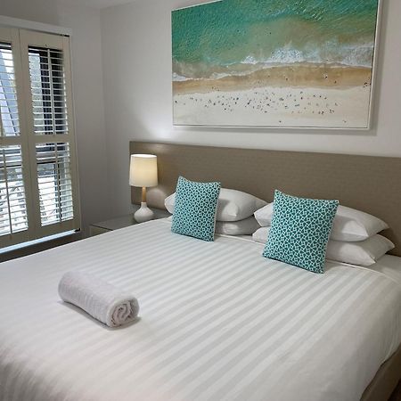 Hotel East On Byron à Byron Bay Extérieur photo