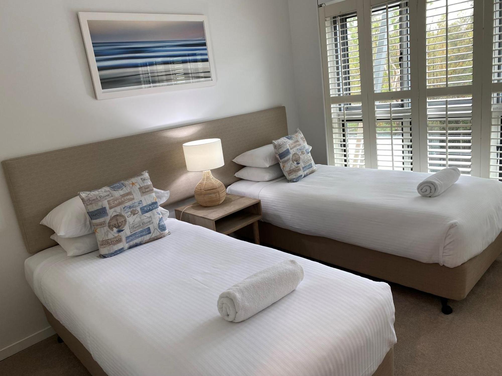 Hotel East On Byron à Byron Bay Extérieur photo