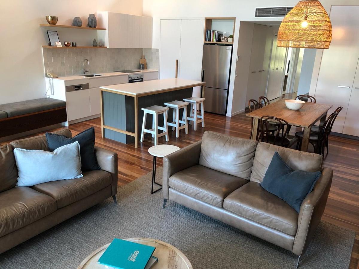 Hotel East On Byron à Byron Bay Extérieur photo